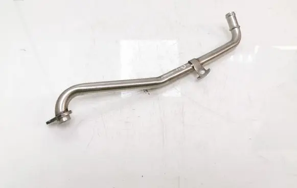 Volkswagen Polo V 6R Engine coolant pipe/hose