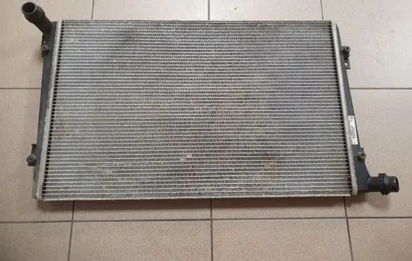 Volkswagen Caddy Coolant radiator 3C0121253S
