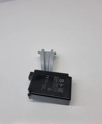 Lexus RX 450H Tire pressure control unit 8976048150