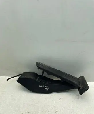 BMW 3 E46 Accelerator throttle pedal 6762481 3001041 25916010