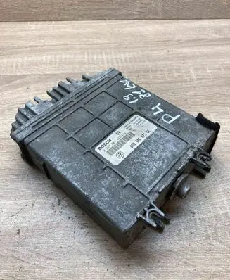 Volkswagen PASSAT B4 Engine control unit/module ECU 028906021CK 0281001423 424