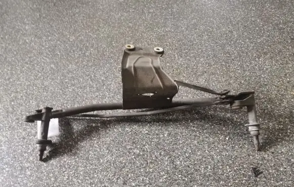 Mercedes-Benz Vito Viano W638 Front wiper linkage 53559911