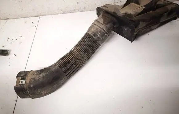 Skoda Roomster (5J) Air intake hose/pipe 6q0129618g 446085