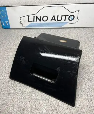 BMW 3 E46 Glove box 8223192 8197492