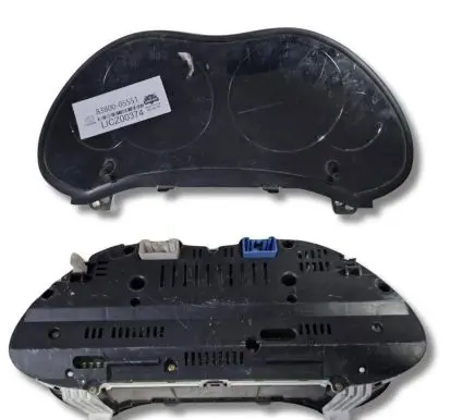 Toyota Avensis T250 Speedometer (instrument cluster) 83800-05551