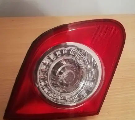 Volkswagen PASSAT B6 Tailgate rear/tail lights