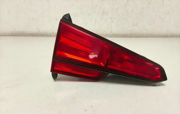 Audi A4 S4 B9 Tailgate rear/tail lights 8W5945075A