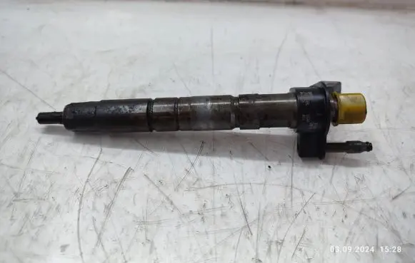 BMW 7 F01 F02 F03 F04 Fuel injector 0445116024