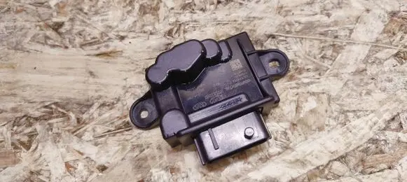 KIA Stinger Fuel injection pump control unit/module 33040J5000 A2C99135906