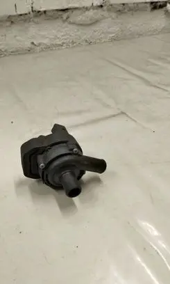 Mercedes-Benz GLE (W166 - C292) Electric auxiliary coolant/water pump A2118350028