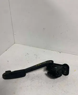 Volvo S80 Accelerator throttle pedal 9472051