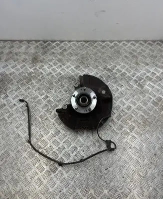 Hyundai Santa Fe Front wheel hub