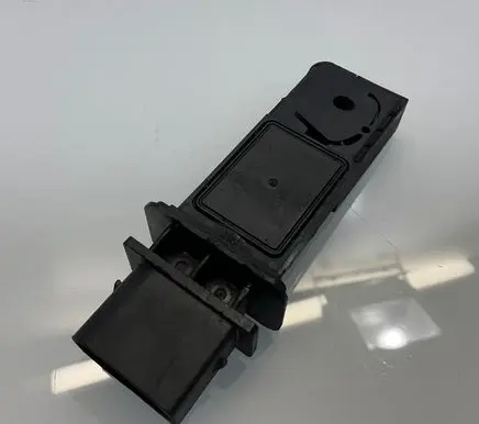 Mercedes-Benz E W211 Mass air flow meter A6420940148 6420940148
