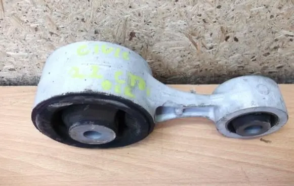 Honda Civic Engine mount vacuum valve 