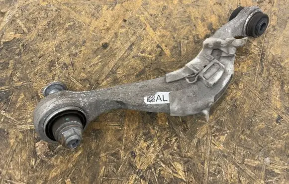 BMW 5 G30 G31 Rear upper control arm/wishbone 6883339