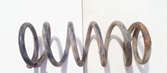 Nissan Almera N16 Rear coil spring
