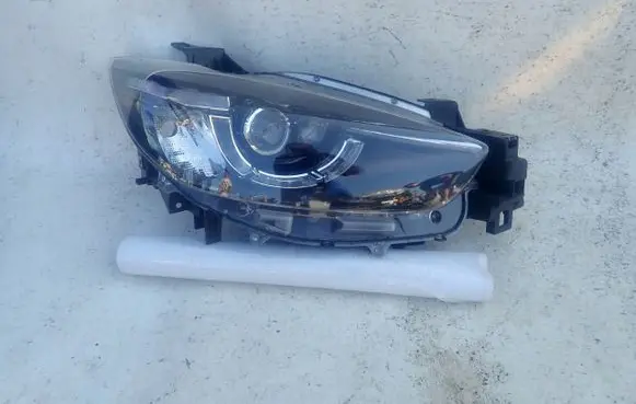Mazda CX-5 Headlight/headlamp