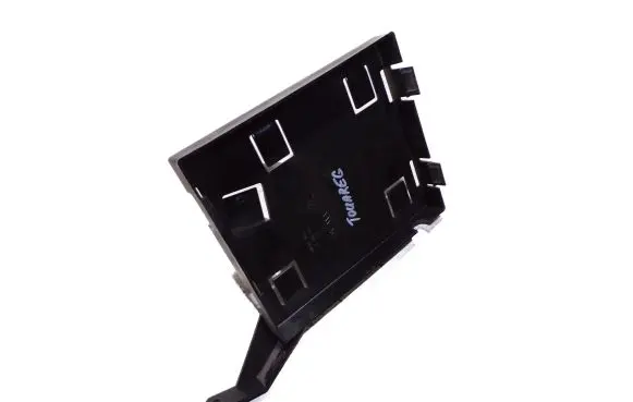 Volkswagen Touareg II Other trunk/boot trim element 7P6907372