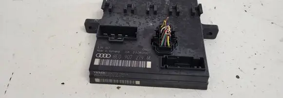 Audi A4 S4 B7 8E 8H Comfort/convenience module 8E0907279M B6S7H23A52 00002115C4