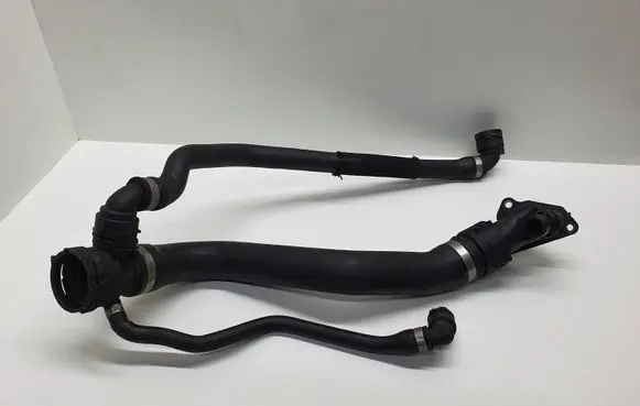 BMW 5 E60 E61 Engine coolant pipe/hose 17127799747 7799747 64216985734