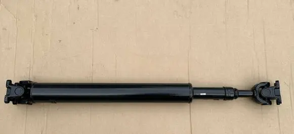 Nissan Patrol Y61 Rear driveshaft/prop shaft 37300VB910
