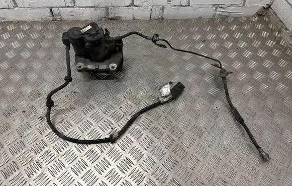 Alfa Romeo Giulia Rear brake caliper 00505414960