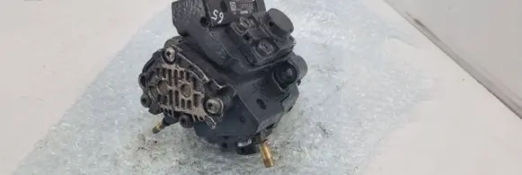 Renault Master III Fuel injection high pressure pump H8200912103