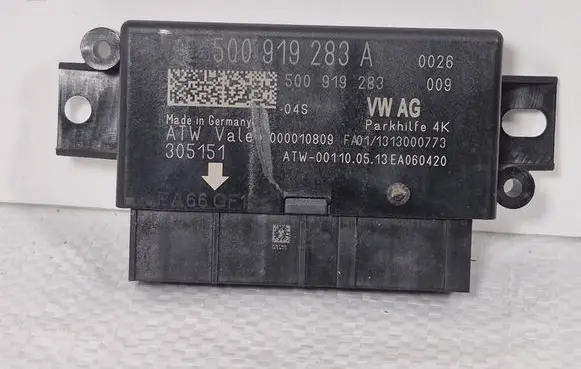 Skoda Octavia Mk3 (5E) Parking PDC control unit/module 5Q0919283A 5Q0919283 000010809