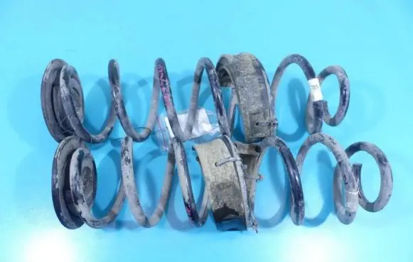 Skoda Octavia Mk3 (5E) Rear coil spring 5Q0511121 IMPRK1234671