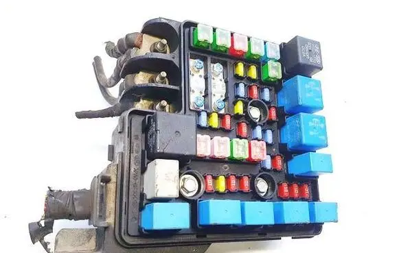 Hyundai i30 Fuse box set 919501h030