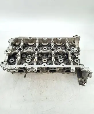 Mazda 6 Engine head R2AA10100