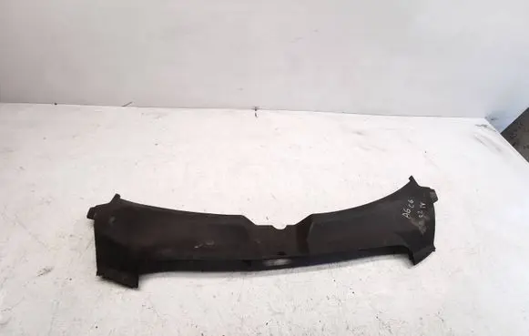 Audi A6 S6 C6 4F Radiator trim 4f0807081