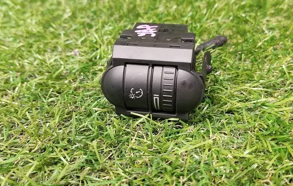 Volkswagen Jetta VI Panel lighting control switch 1K0941334B