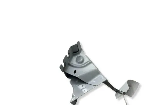 Opel Mokka B Fender mounting bracket 34830901