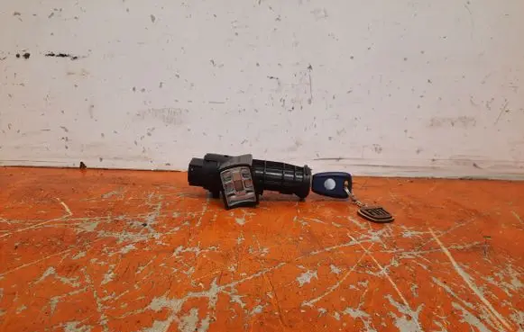 Fiat Albea Ignition lock
