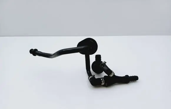 Audi A6 S6 C5 4B Vacuum line/pipe/hose 078133783M 058133753B
