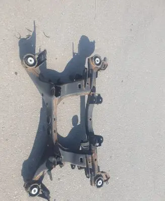 Subaru Legacy Rear subframe 