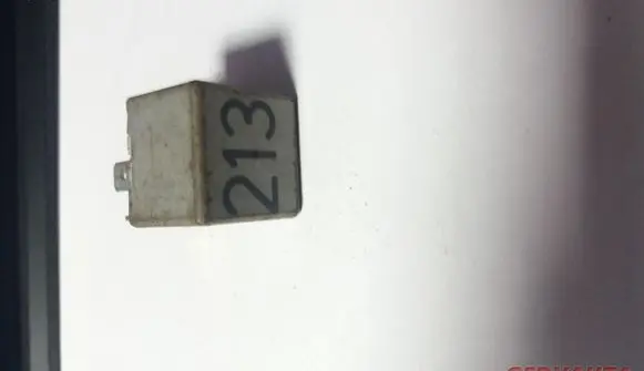 Audi A6 S6 C5 4B Other relay 443951253J