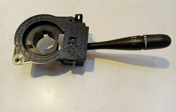 Chrysler Grand Voyager IV Indicator stalk 04685922A