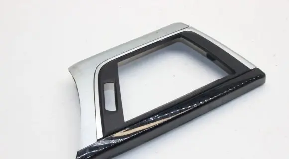 BMW 4 F32 F33 Dashboard glove box trim 9354342 9357918