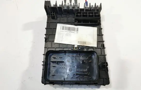 Volkswagen Tiguan Fuse module 3C0937125A 5N0937123A
