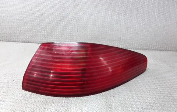 Peugeot 607 Rear/tail lights