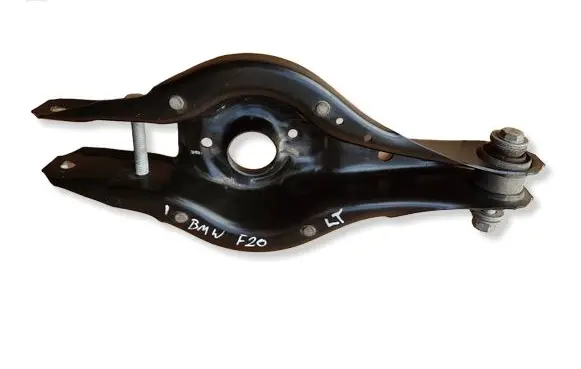 BMW 1 F20 F21 Rear control arm 6867540 6867541