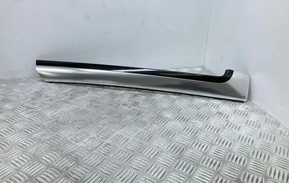 Audi A5 8T 8F Windshield trim 8F0853265D