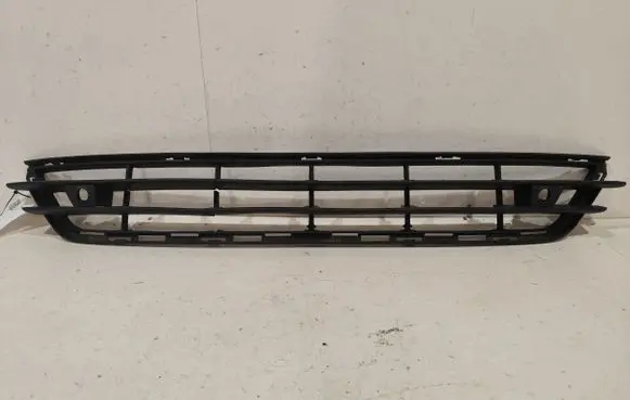 Volvo V60 Front bumper lower grill 31323859