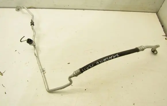 Dacia Sandero III Air conditioning (A/C) pipe/hose 924403872R