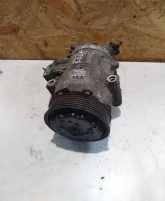 Volkswagen Golf V Air conditioning (A/C) compressor (pump) 6Q0820803D