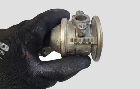 Audi Q5 SQ5 8R EGR valve 3282209260