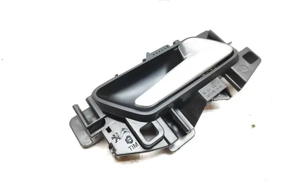Peugeot 208 Front door interior handle 98201552