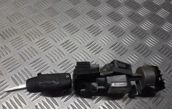Ford Focus Ignition lock 3M51-3F880